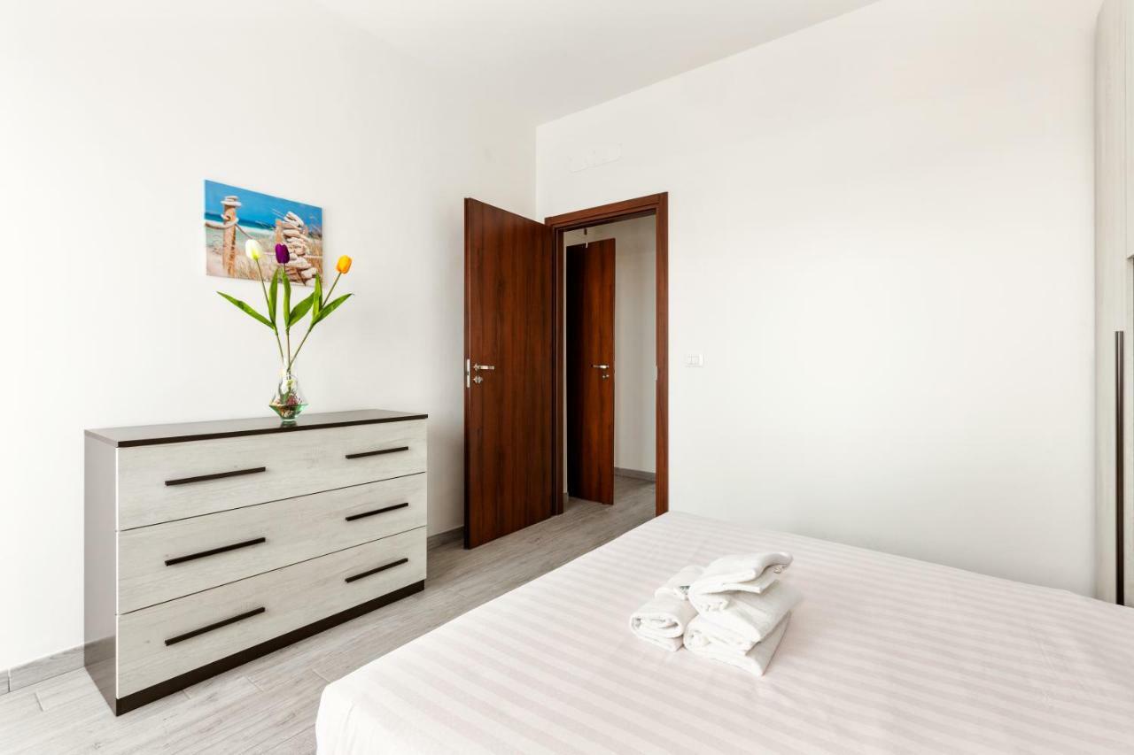 Renewed Balcony Flat With Green Garden Mailand Exterior foto